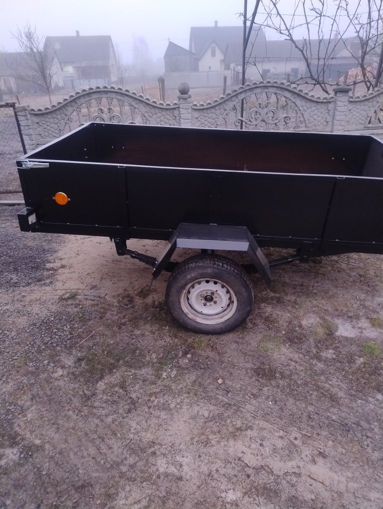 Продам причіп,легковий