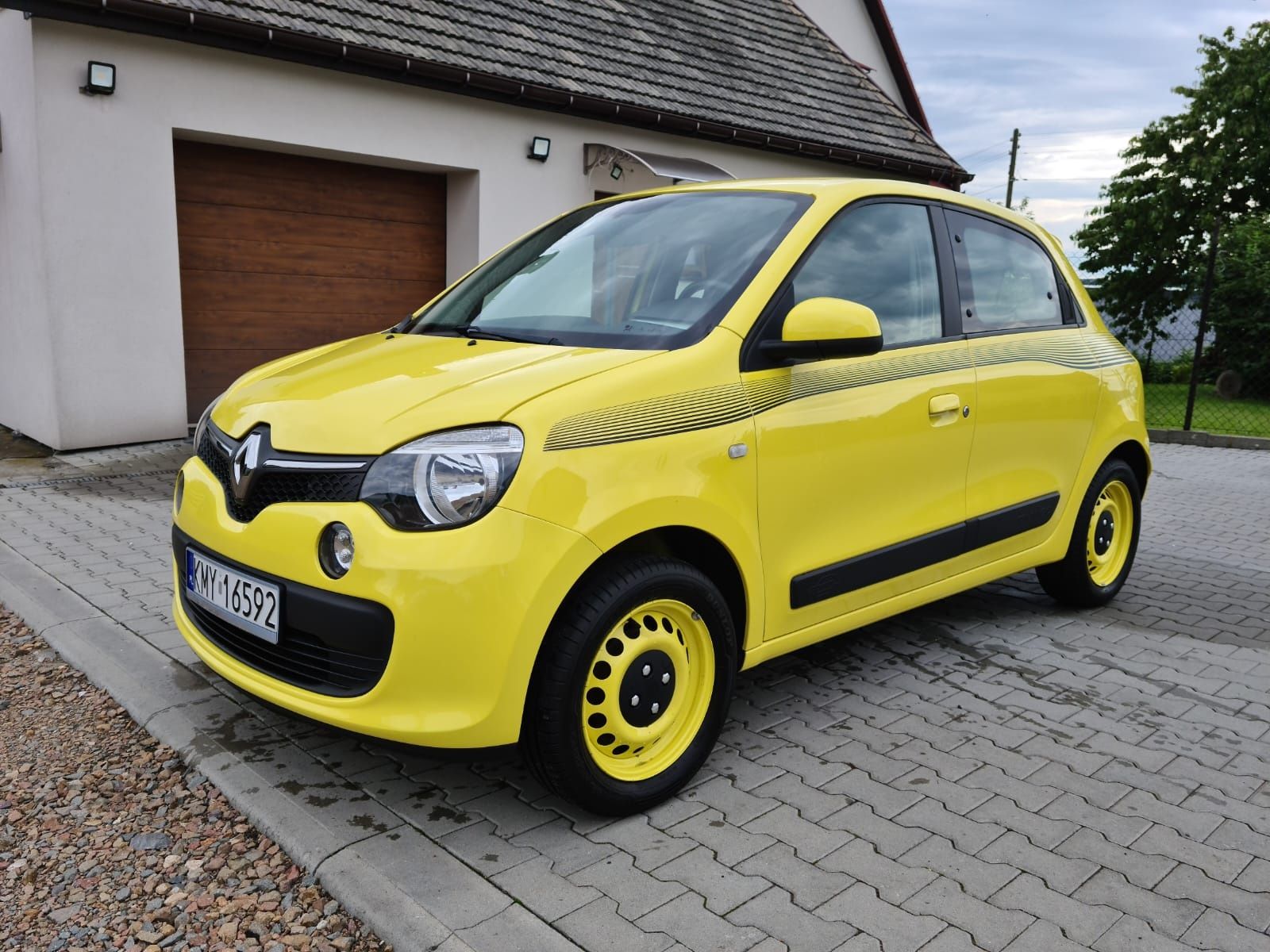 Renault Twingo 4 stan idealny