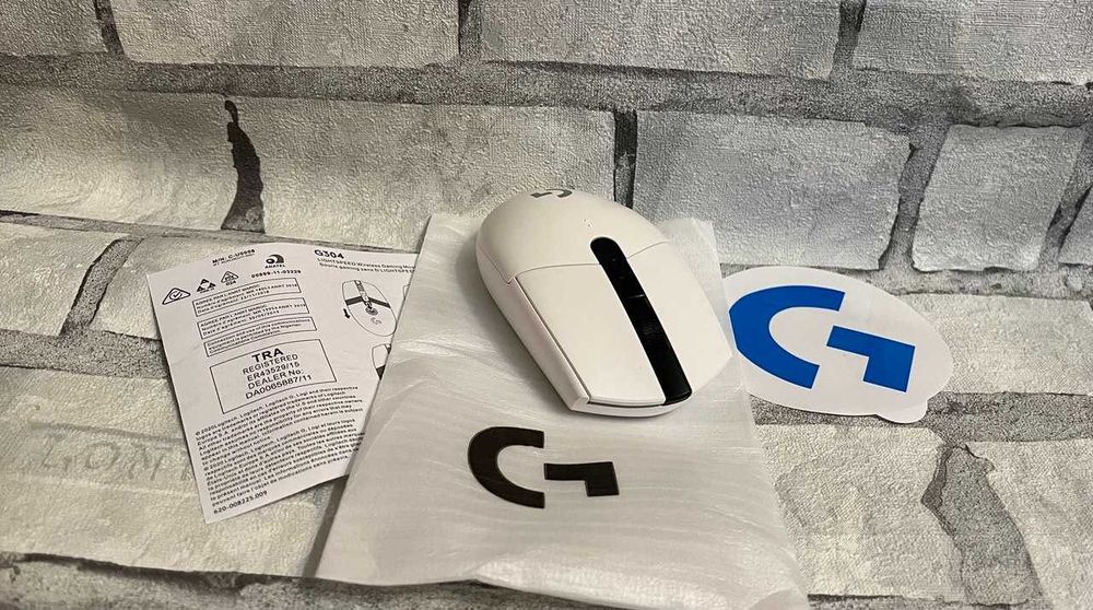 Мишка бездротова Logitech G304 білого кольору