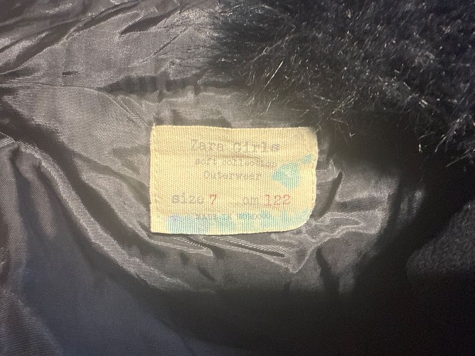 Płaszczyk dla dziewczynki