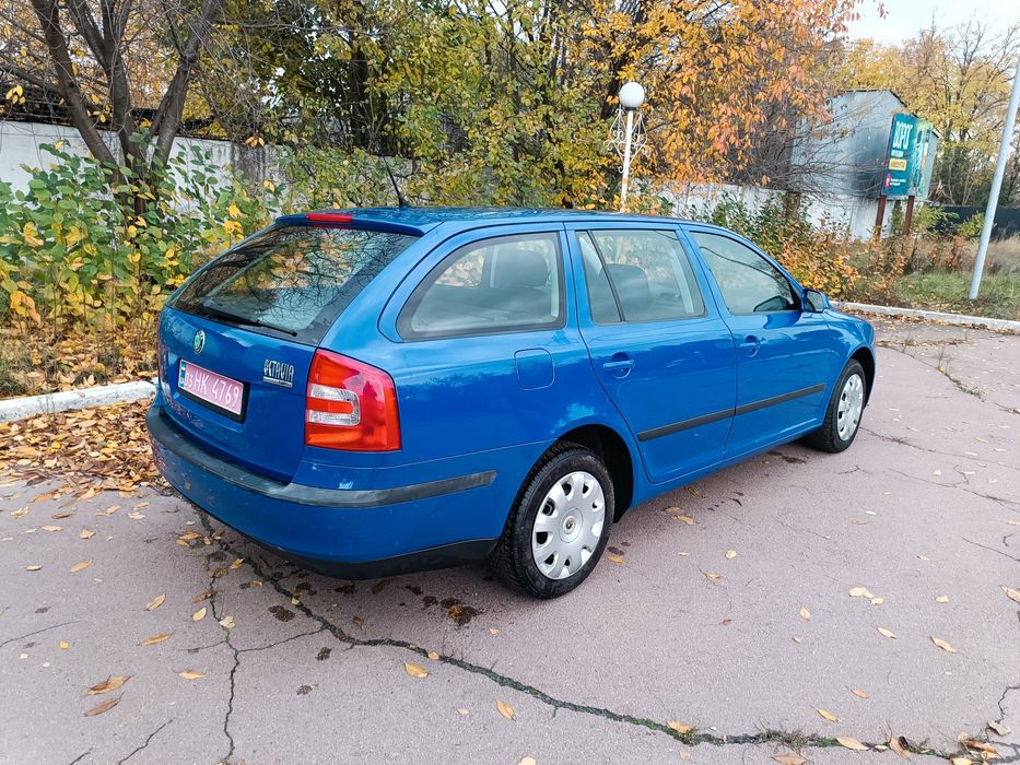 Продам Шкоду Октавія на автоматі.