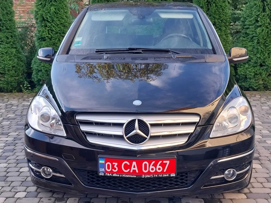 Mercedes - Bens B-200