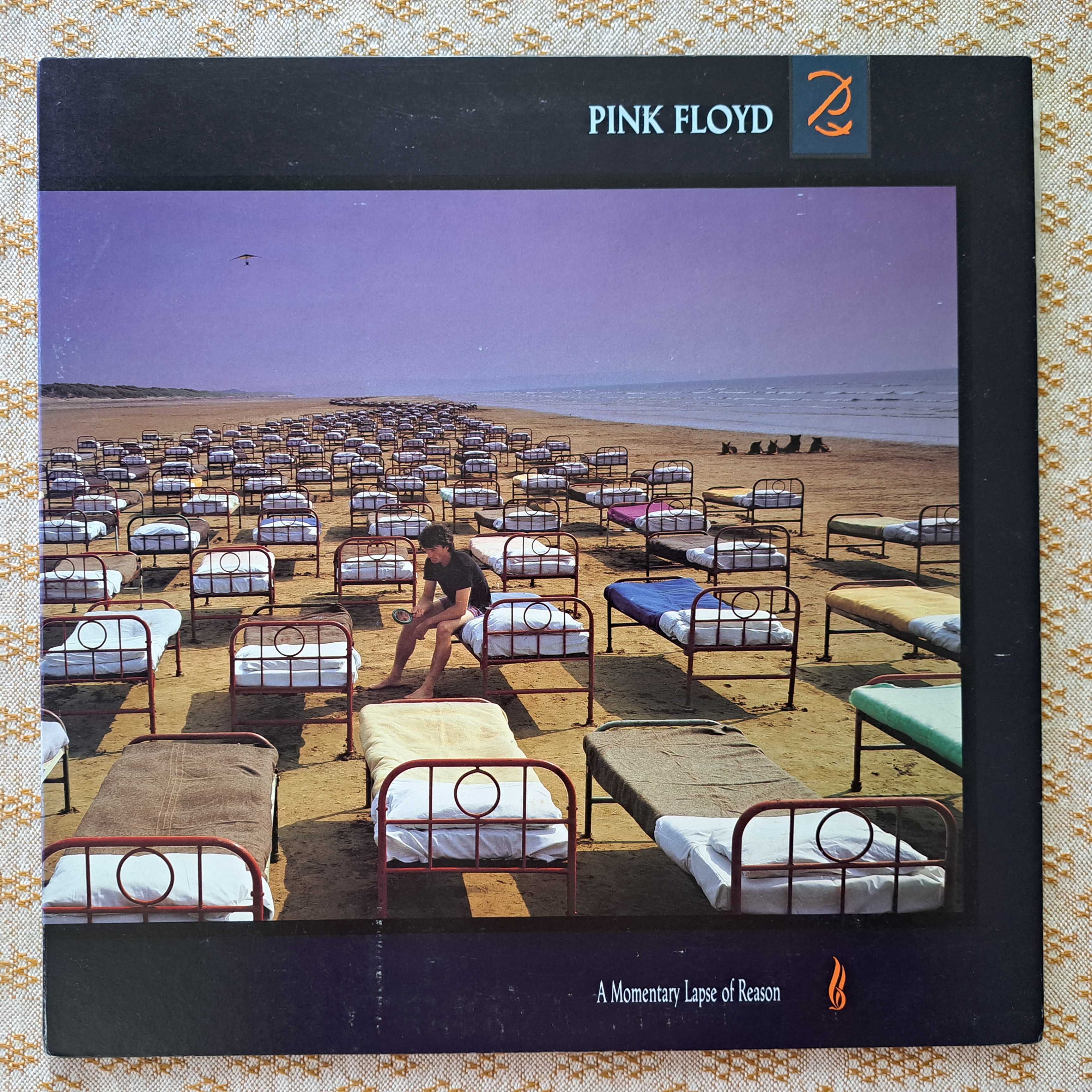 Pink Floyd A Momentary Lapse Of Reason Oct 10, 1987 Japan (EX+/EX)