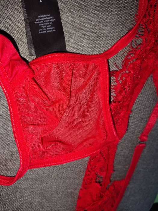 Majtki stringi damskie