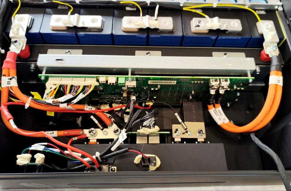 EEnovance LiFePO4 10,6кВт 51,2V Акумулятор інвертора