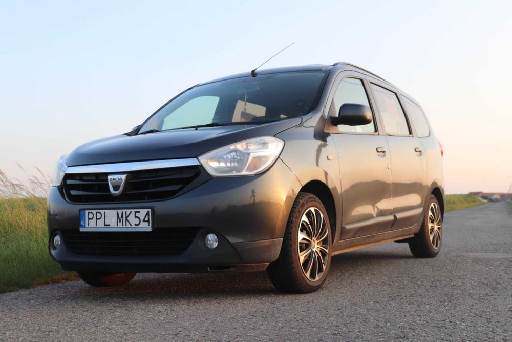 Dacia Lodgy 2012
