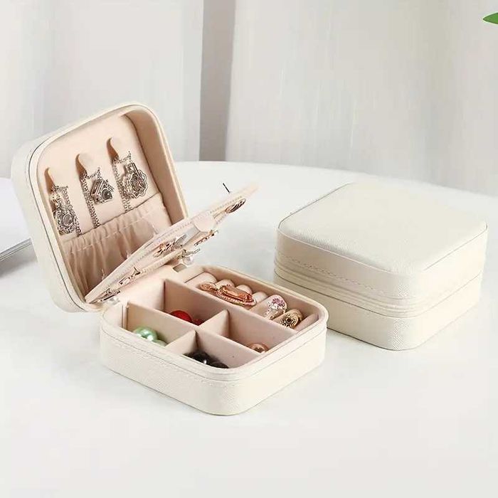 Guarda Jóias. Presentes de luxo. Três tamanhos e modelos. Novos.