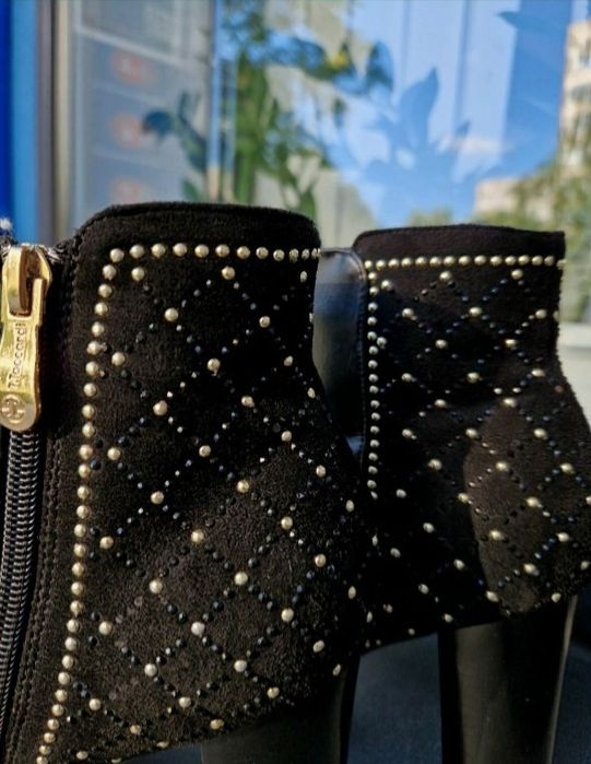 Жіночі черевики шкіряні ботильйони ботинки на стійкому каблуку