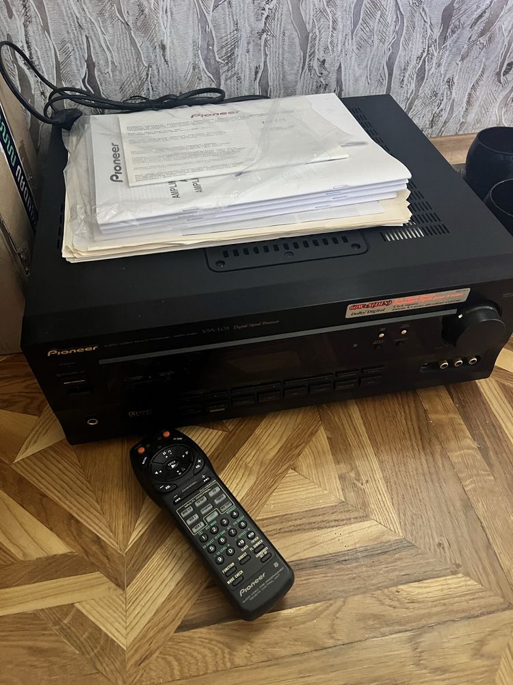 Продам устлитель Pioneer VSA EO3