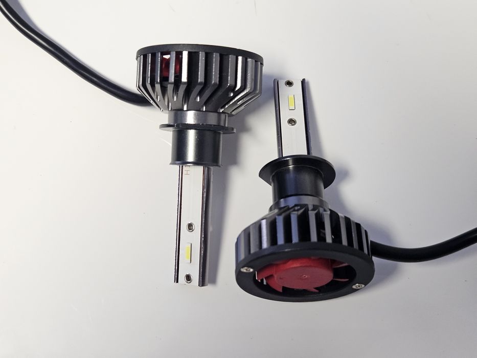 Lâmpadas LED H1 + H7