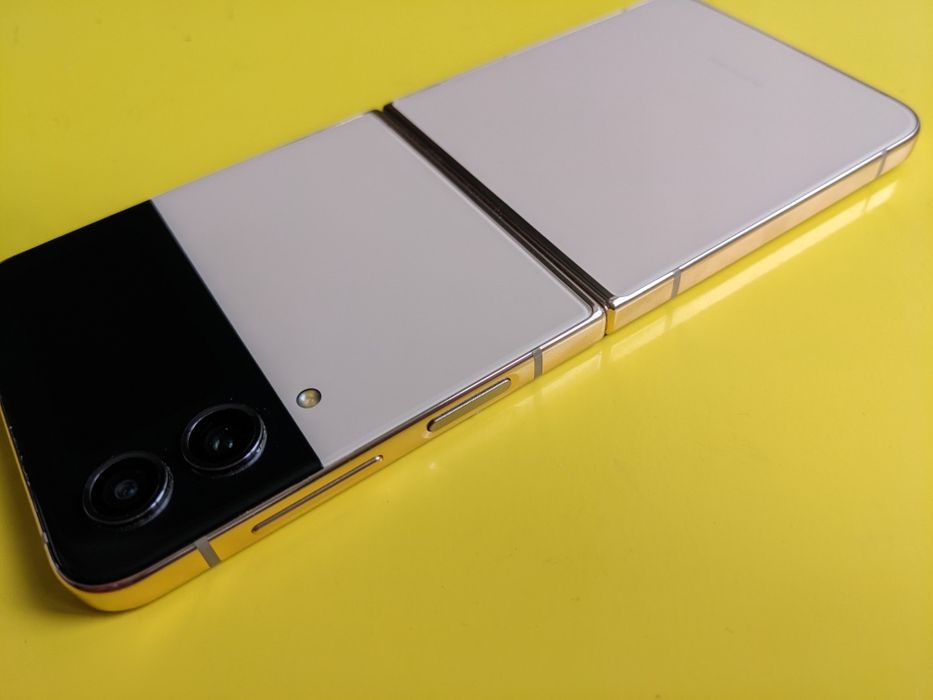 Запчасти Samsung Z Flip 4 детали samsung flip 4 разборка