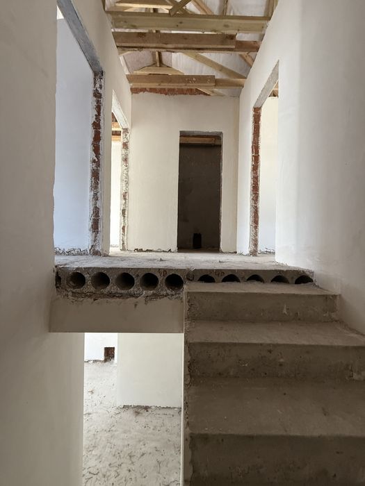 Таунхаус Буча РОЗСТРОЧКА Газ