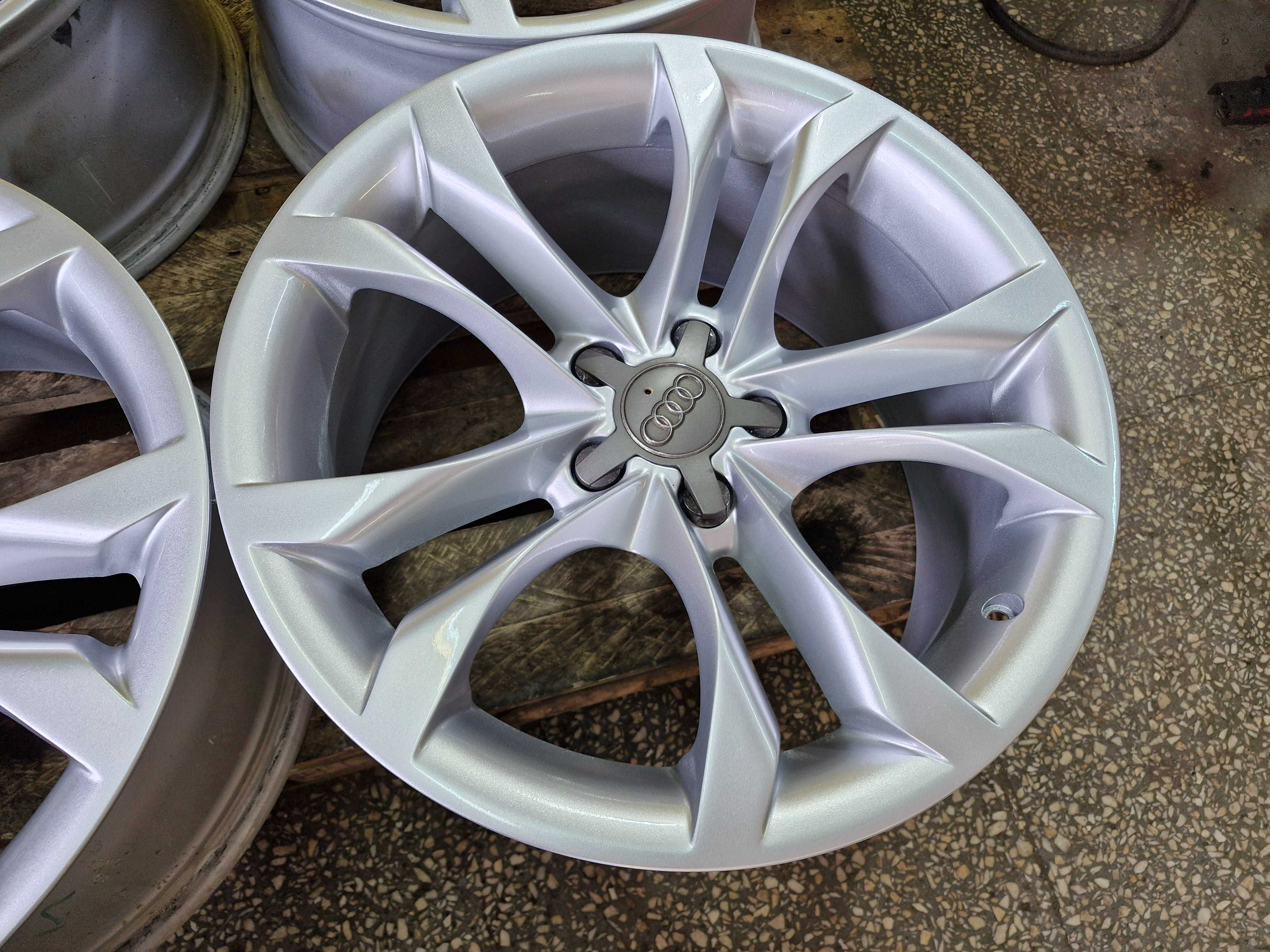 Alufelgi 5x112 18 Audi A4 B8 B9 A6 A5 S5 OE 8.5" x 18" ET29 8T0