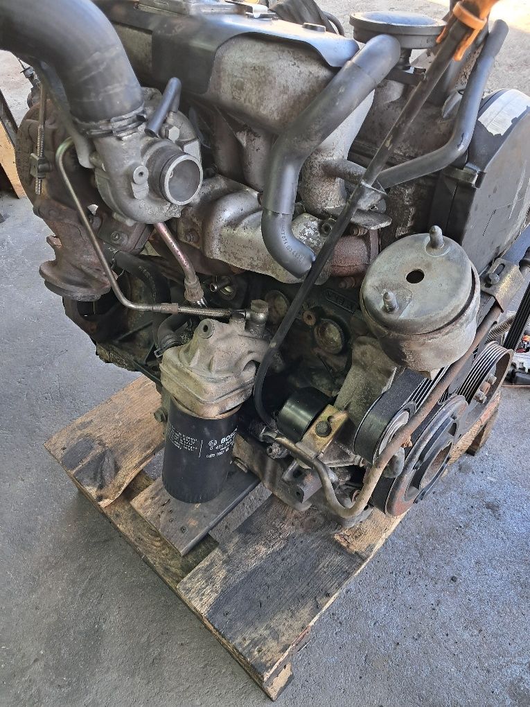 Двигун 2,5tdi ACV T4