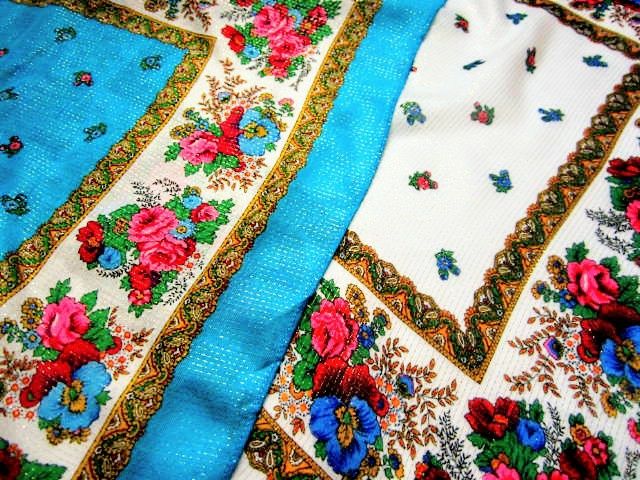 Украинский белый платок с люрексом