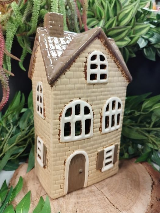 Domek na tealighty wysokość 23,5 cm