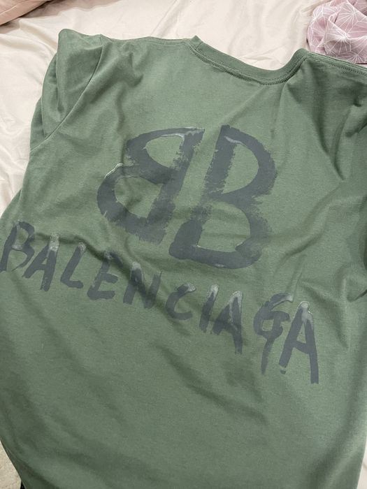 Tshirt Balenciaga verde