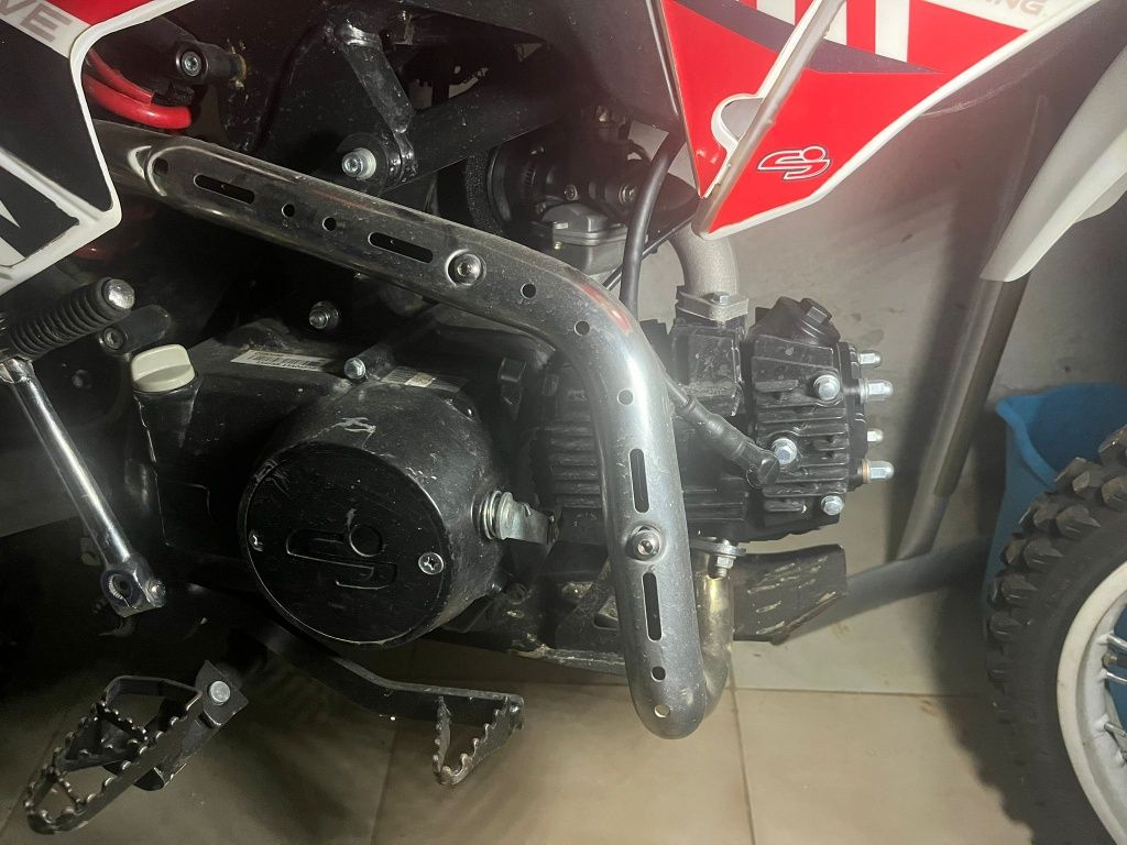 pitbike praticamente nova
