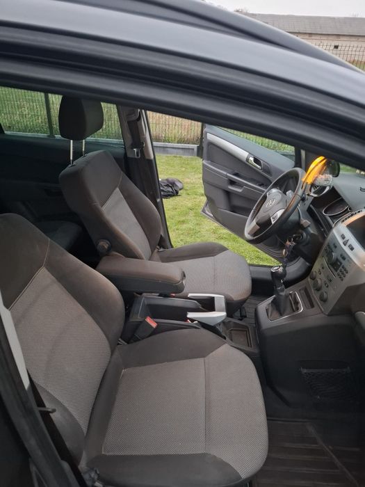 Opel Zafira B 1,7 CDTI 2010