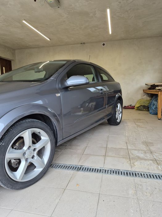 Opel Astra H GTC 1.8 125km