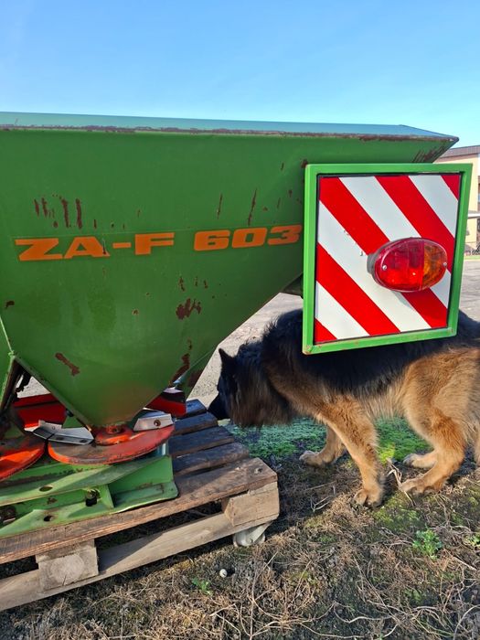 Rozsiewacz AMAZONE ZAF-603