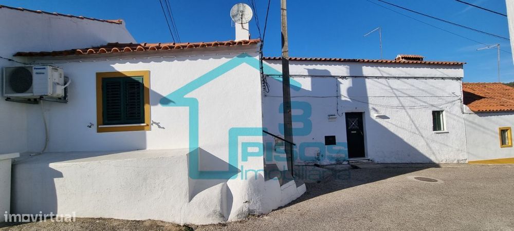 Moradia T1+1 - Remodelada - Vale de Bordalo - Gavião