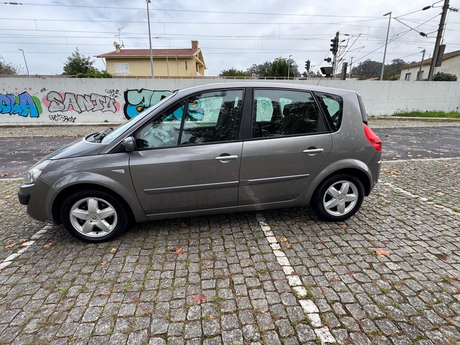 Renault Scenic 1.5 Dci