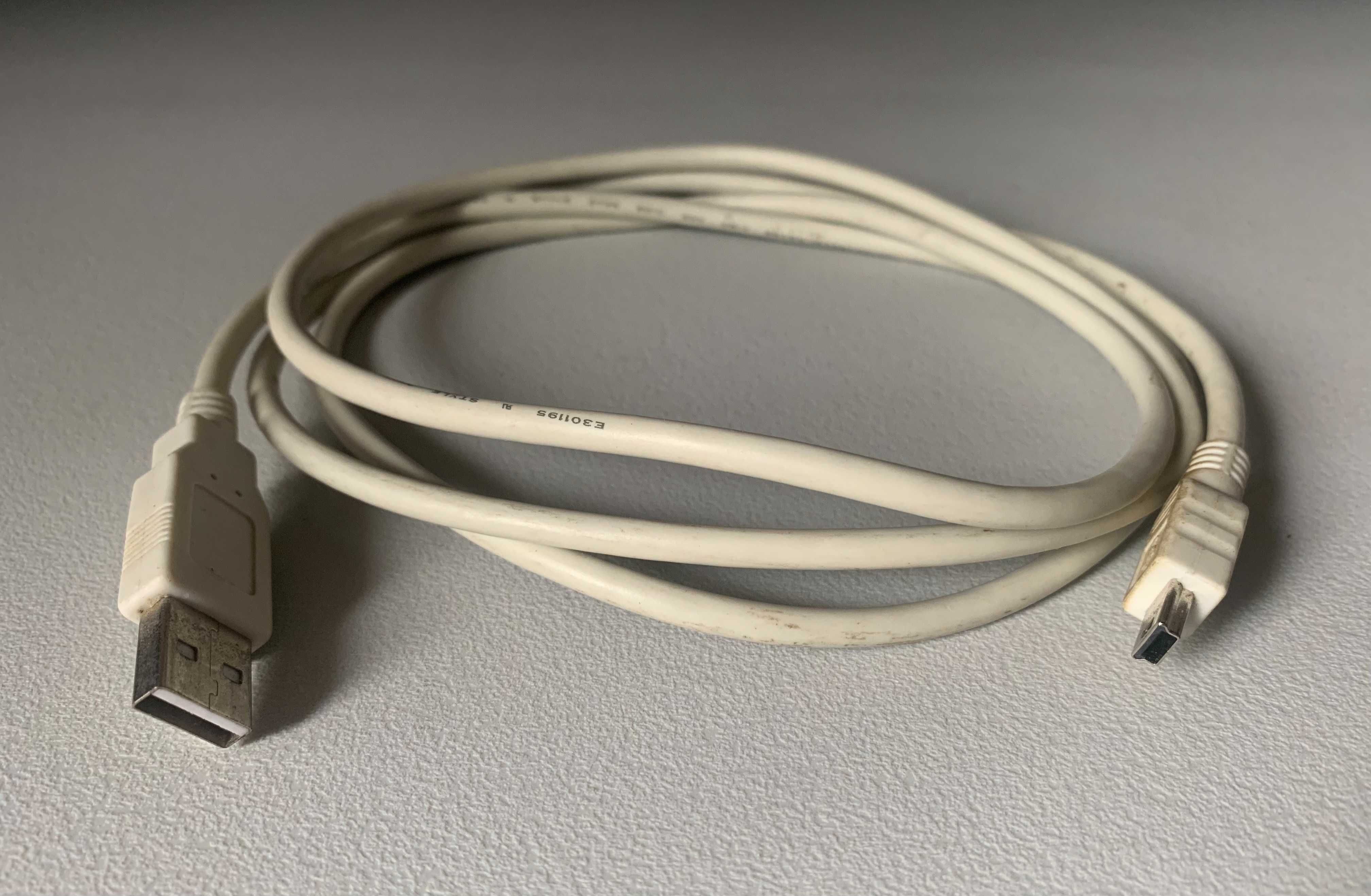 Cabo USB - miniUSB