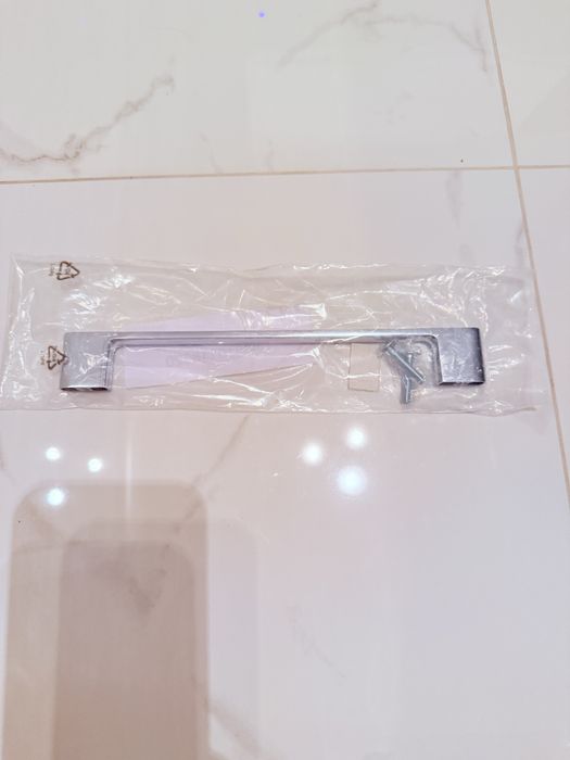 Uchwyt srebrny do szuflady lub szafki 22 cm