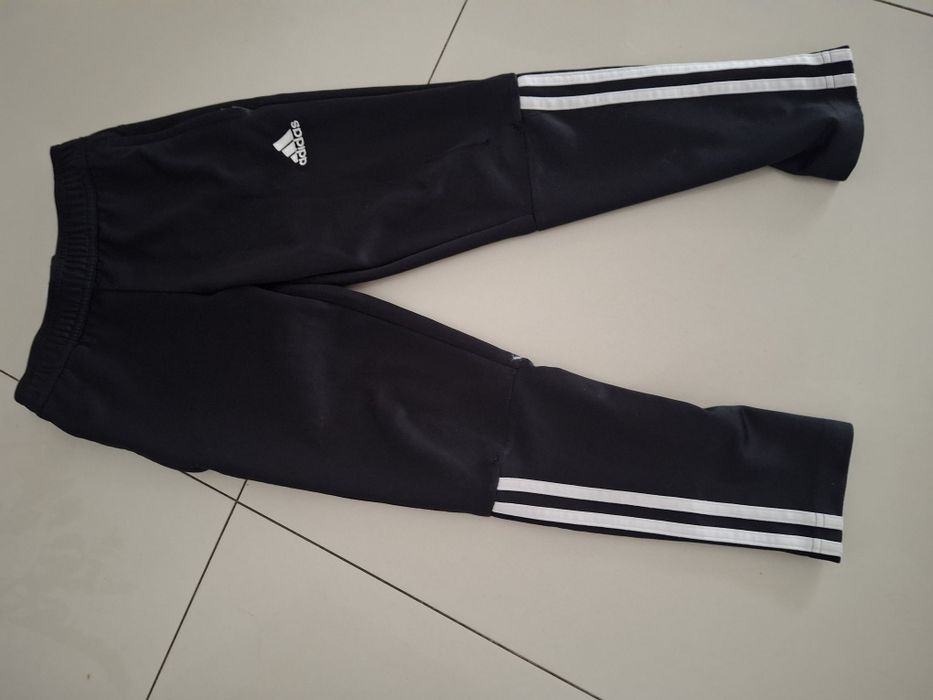 Spodnie dresowe Adidas