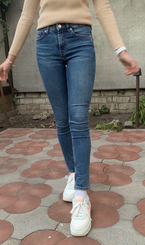 Джинсы Mango Denim Olivia.