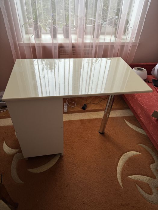 Продам стіл письмовий