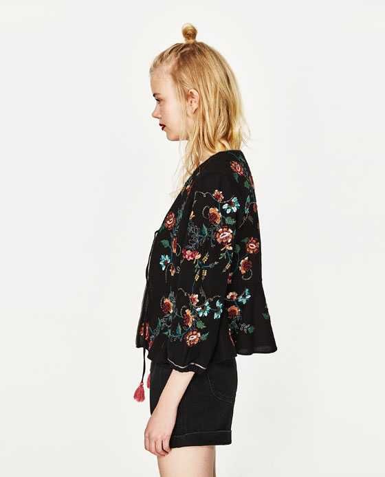 Casaco preto bordado floral NOVO e Bolero azul-acinzentado S (34/36)