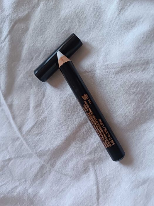 Bezbarwna kredka do brwi Makeup Revolution