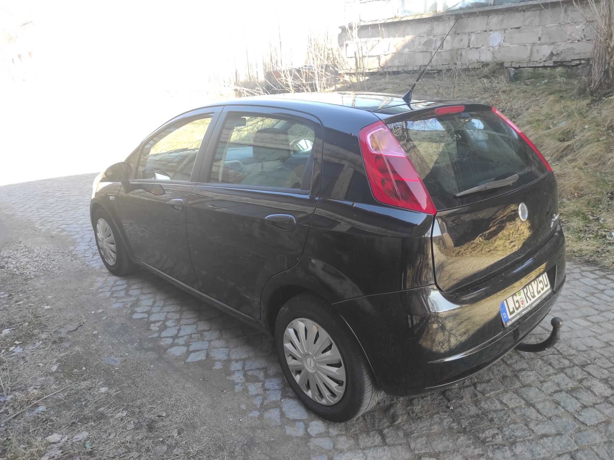 Fiat Grande Punto 1,4 benz,z Niemiec,opłacony,5 drzwi,klima,2007 rok