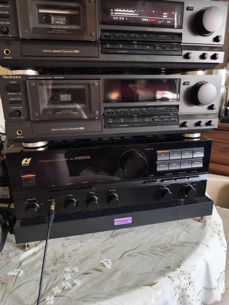 Sansui AU Alpha 555 Vs wzmacniacz pilot