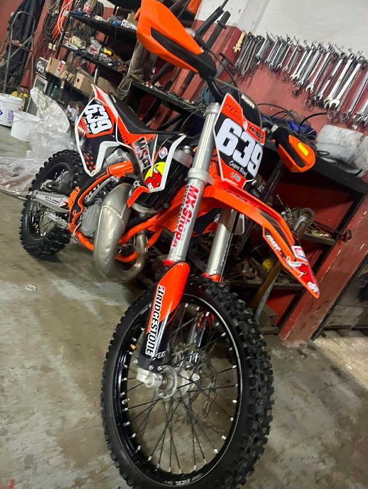 Cross KTM SX 85. 2021 rok