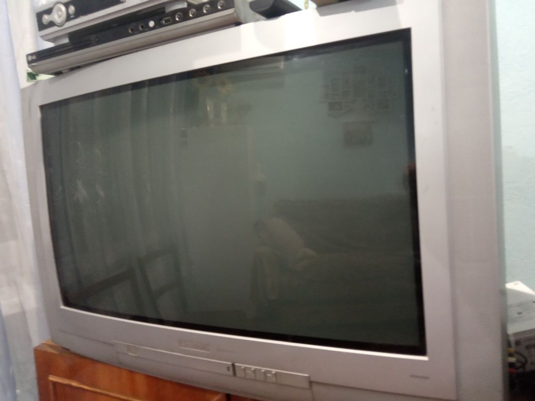 Телевізор Grundig Sedance