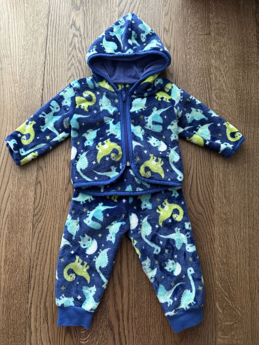 Дитячі речі костюм 74