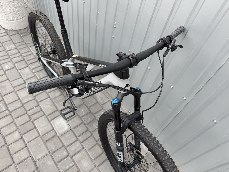 Карбоновий велосипед 2022 Canyon Neuron 2022 CF 8.0 двопідвіс Fox L