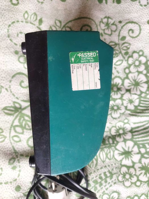 Зарядное устройство DC18RA T 7.2-18V 9Ah шуруповёрта Makita.