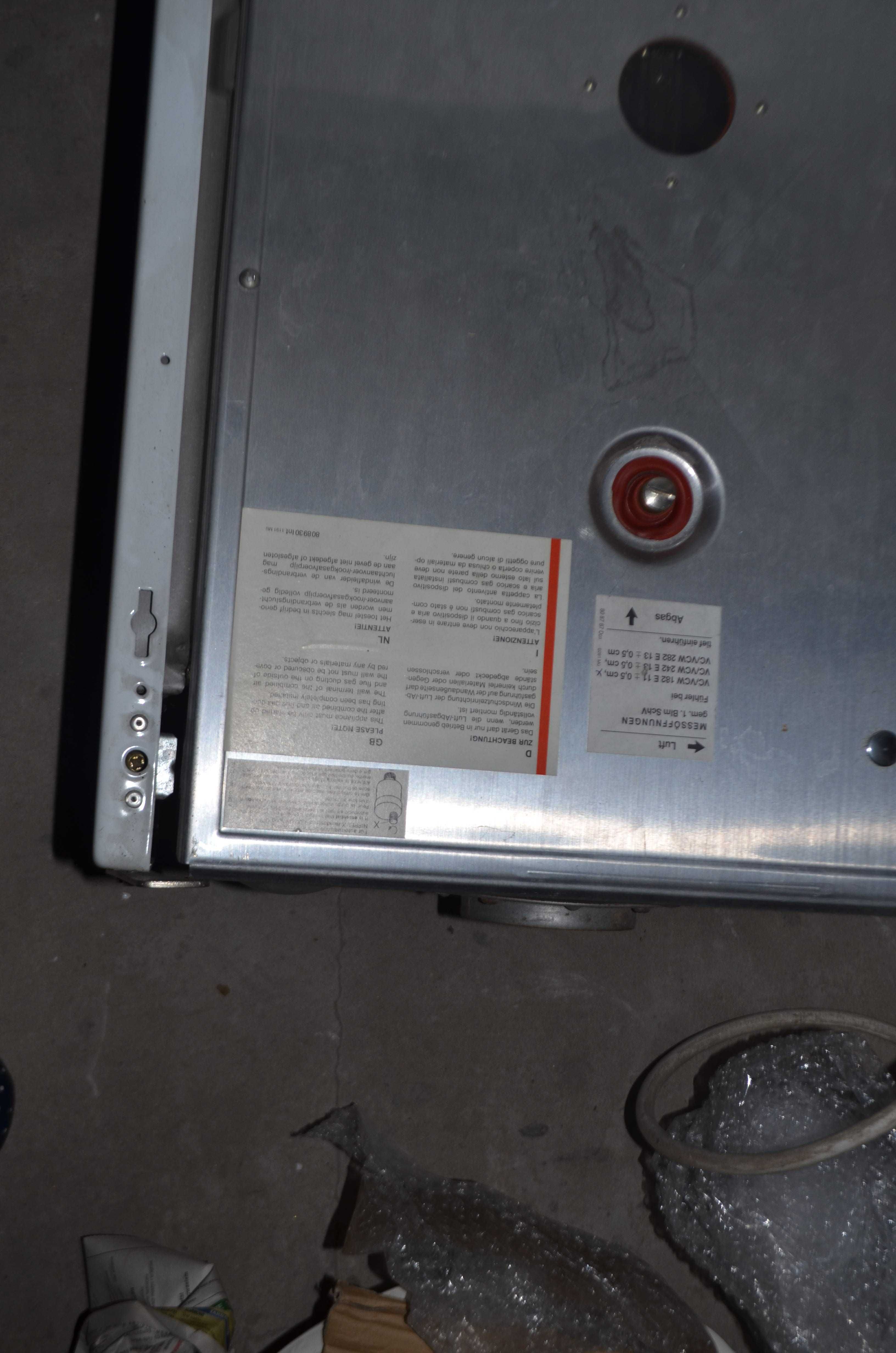 Kocioł piec c.o.v dwu funkcyjny Vailant Thermoblock VCW 182E stary