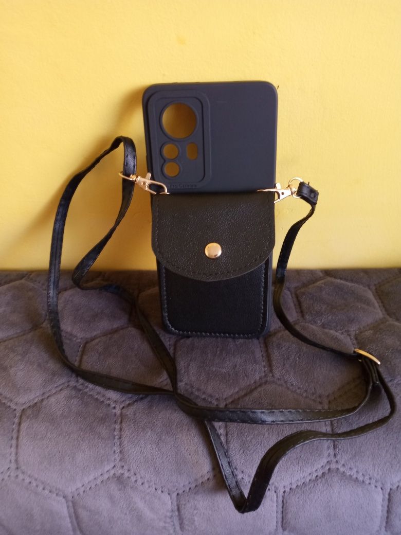 etui na telefon Xiaomi 12 Pro 5G
