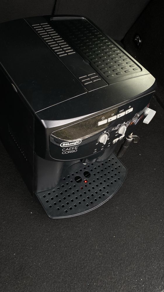 Кавомашина Delonghi Caffe Corso