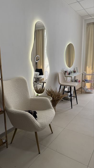 Суборенда кабінета КУШЕТКИ на пів місяця !