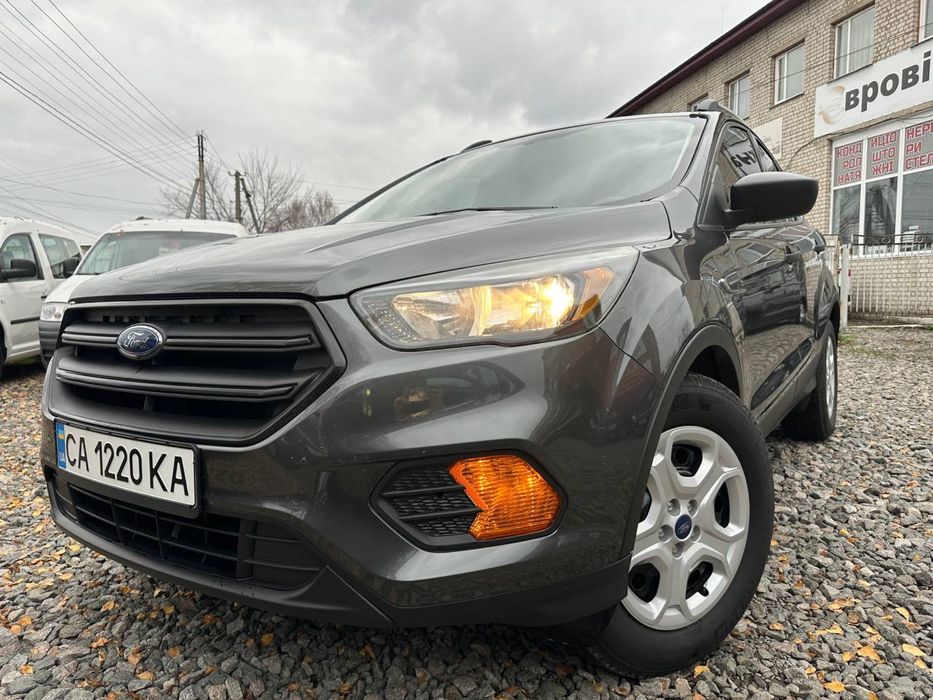 Продам Ford Escape