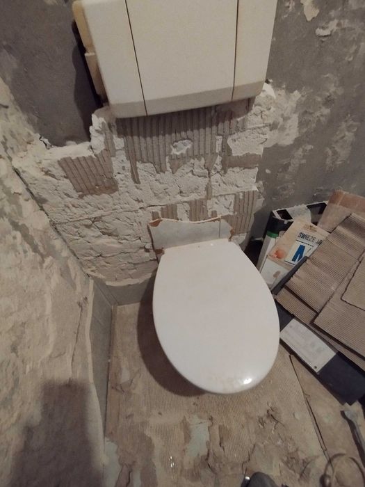 zestaw podtynkowy WC z miską klapą