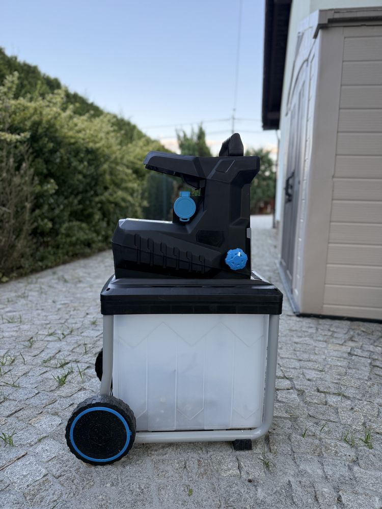 Rozdrabniacz do gałęzi MacAllister 2800 W