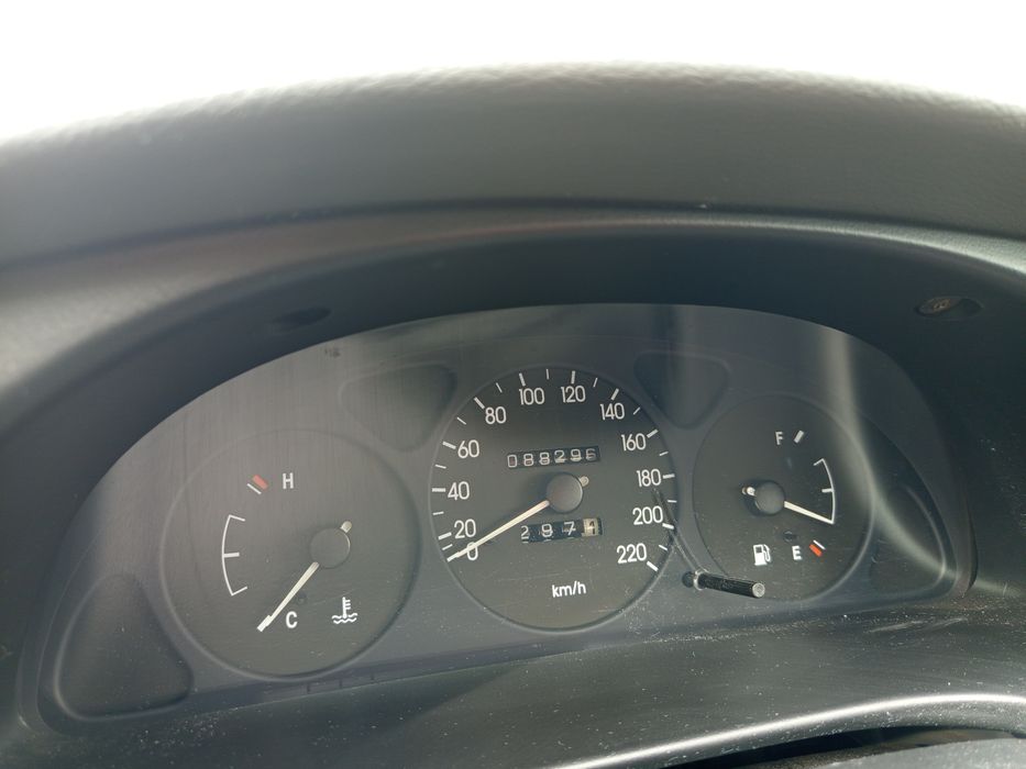 Продам Daewoo Lanos.    88 тисяч оригінального пробігу