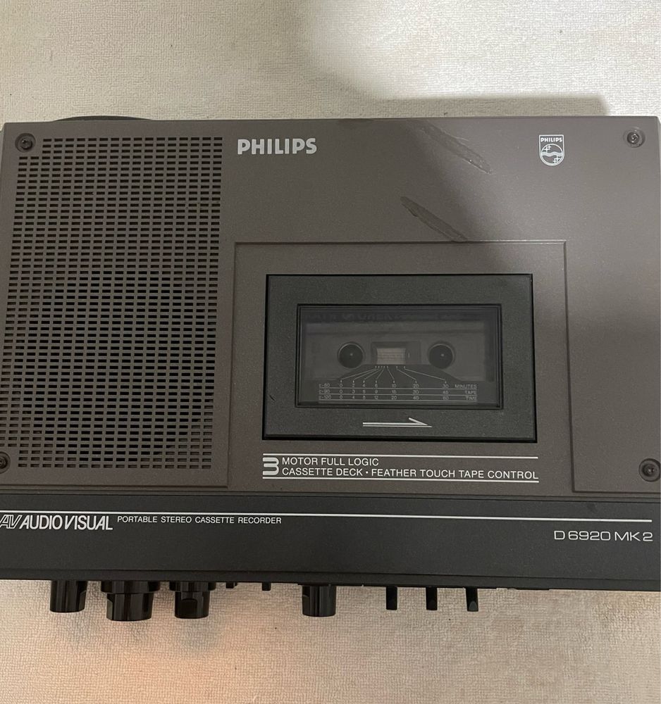 Philips D6920 MK2 кассетный магнитофон.